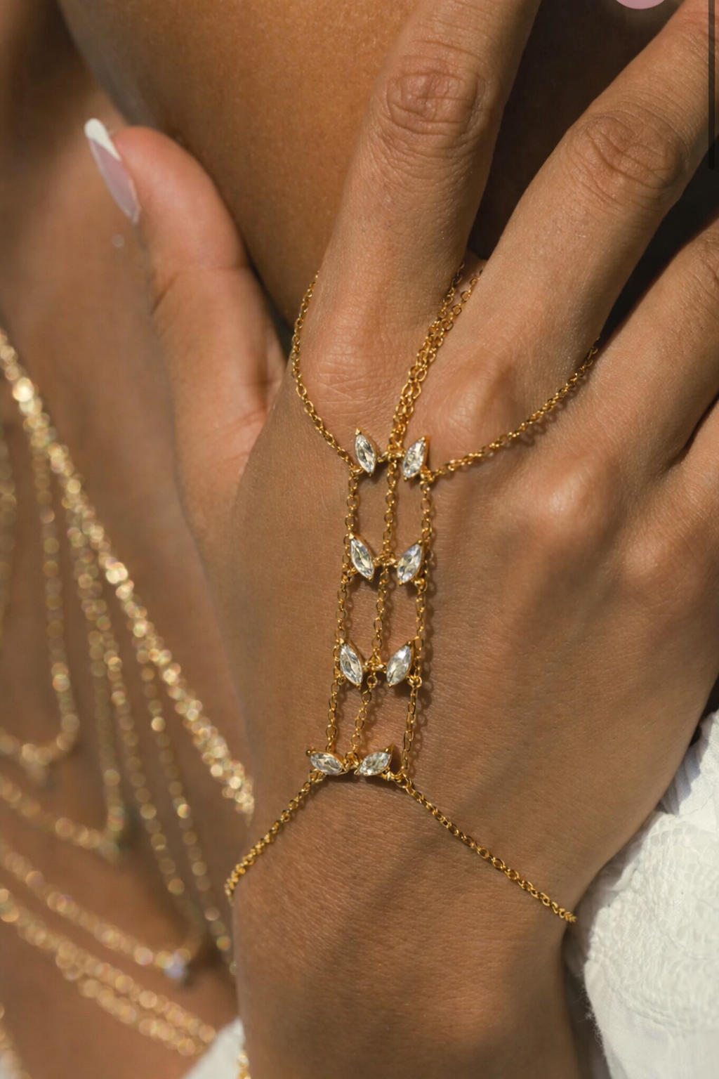 Capri Gold Handchain