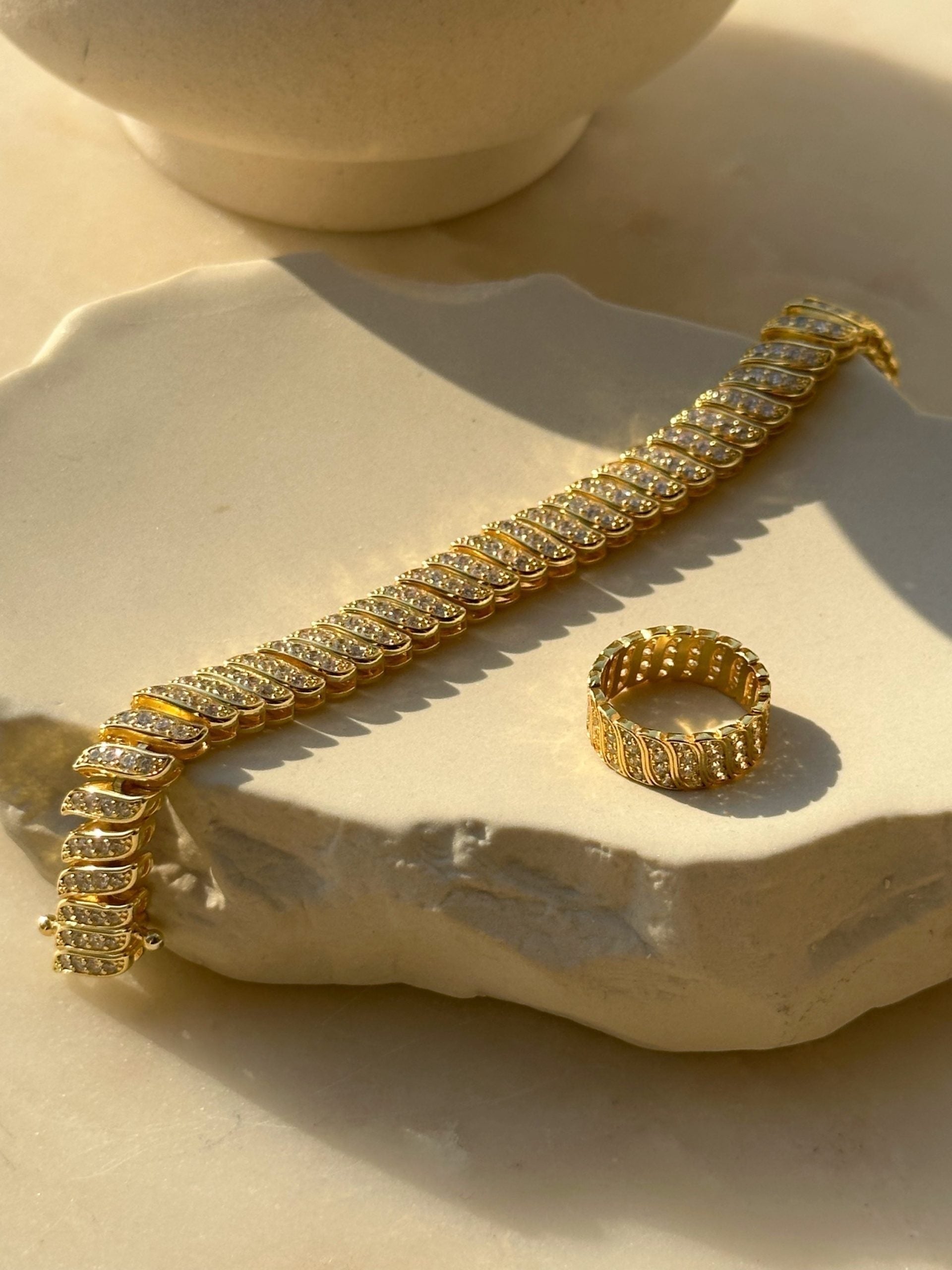 Samar Ring Gold