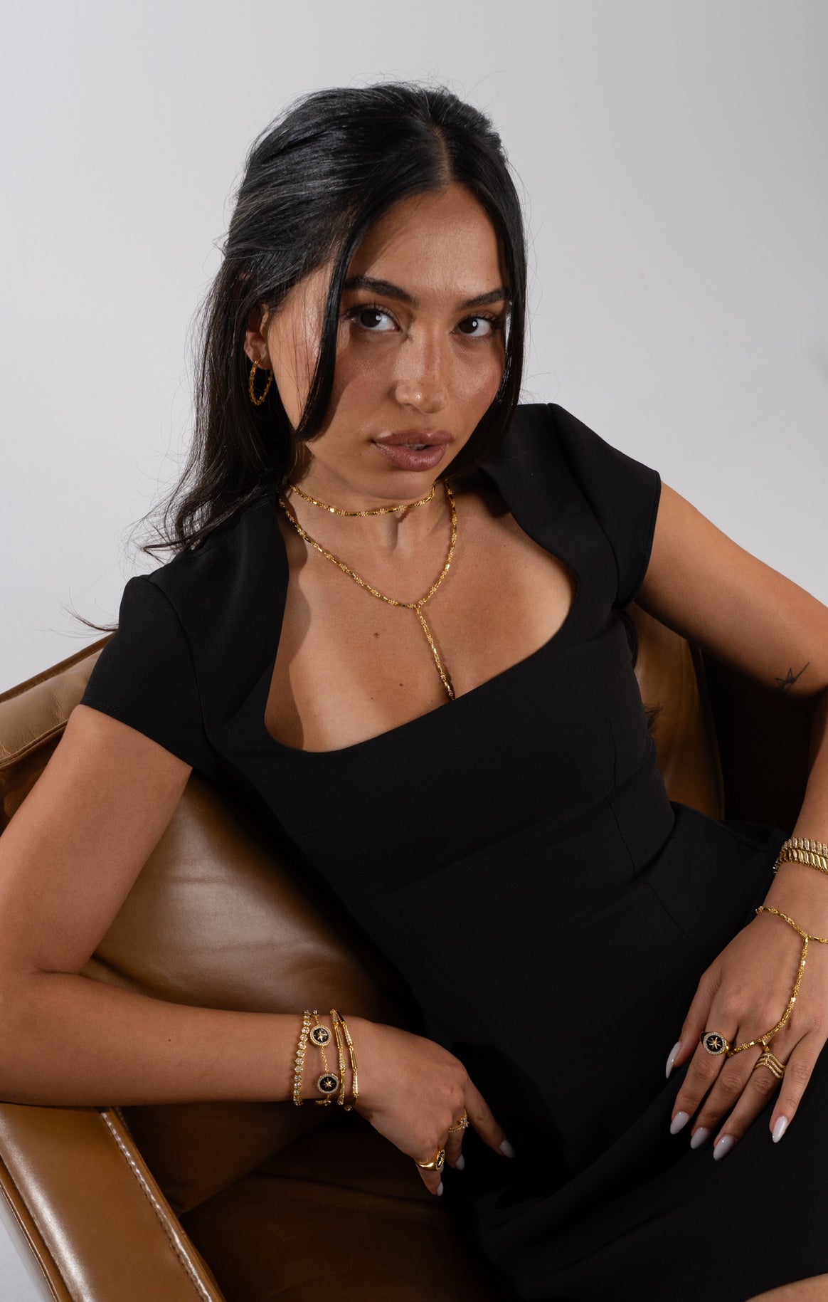 Sunset sand Gold- hand chain