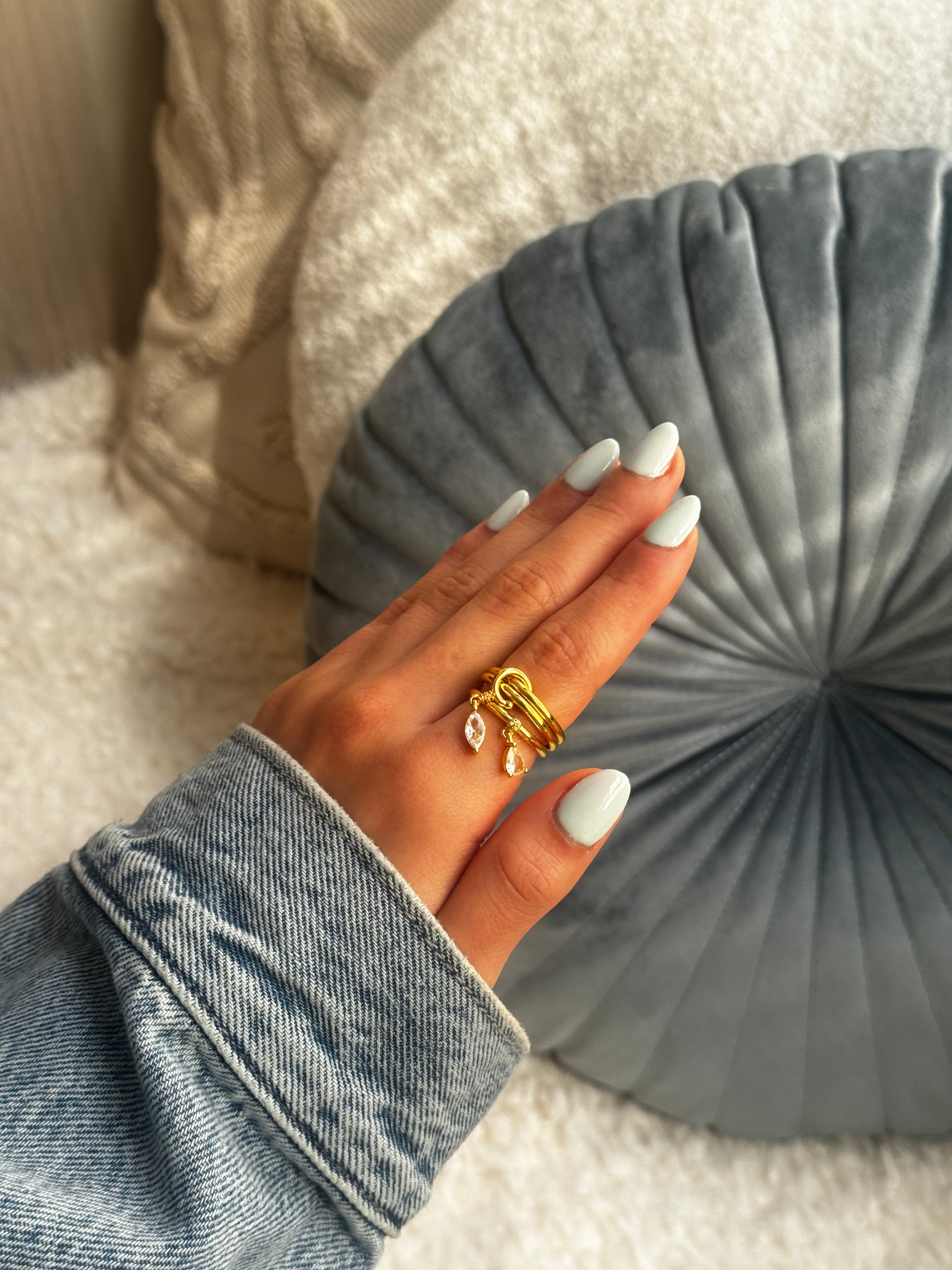 Aurelia Drop Gold Ring